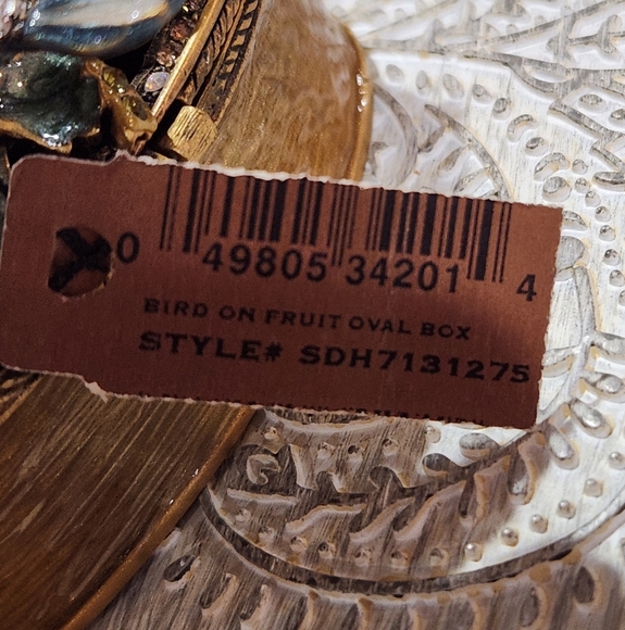 Jay Strongwater Bird on Fruit Oval Box with Tag - Picture 9 of 11